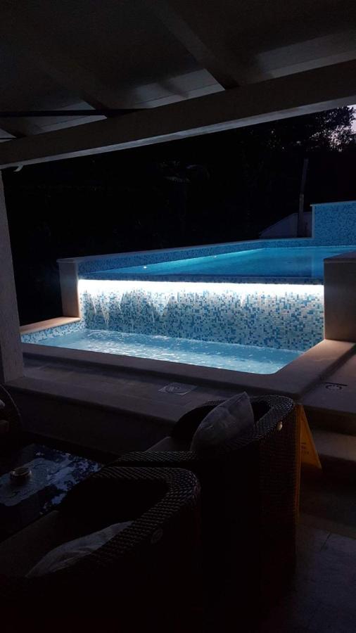 Apartments Rafaj بولا المظهر الخارجي الصورة