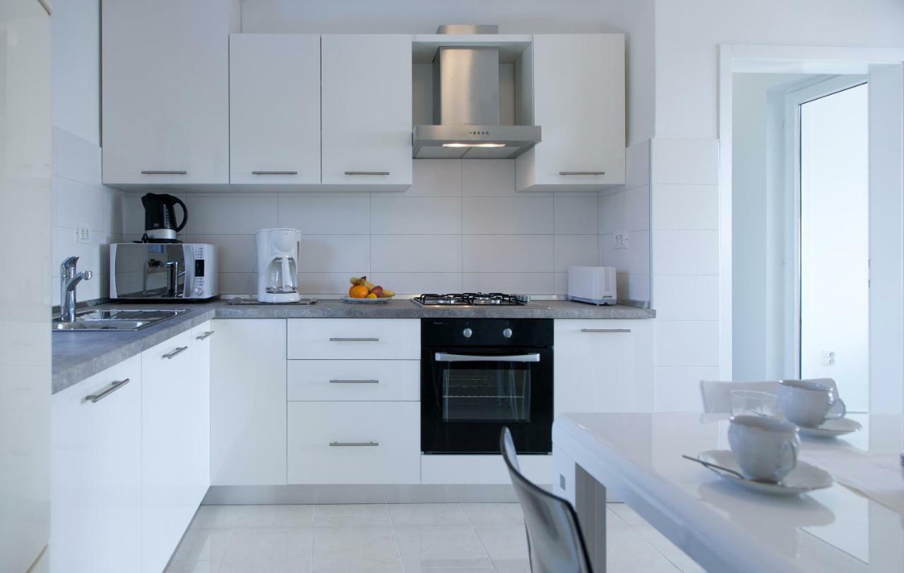 Apartments Rafaj بولا المظهر الخارجي الصورة