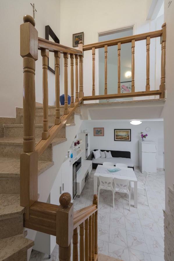 Apartments Rafaj بولا المظهر الخارجي الصورة
